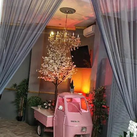 Portobella Boutique Self Check In (adults Only) Отель Нэводари